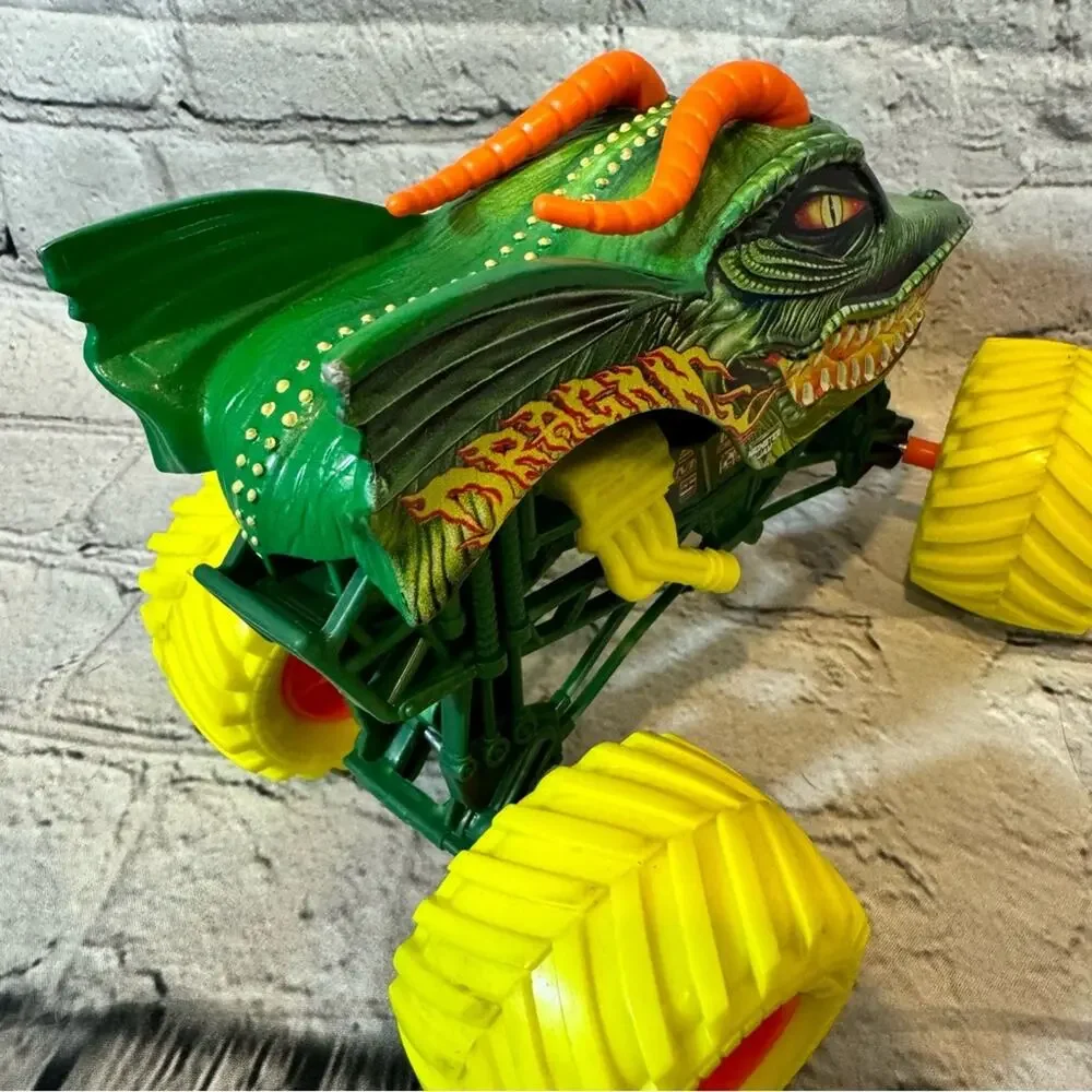 Monster Jam Dragon 1:24 Monster Truck